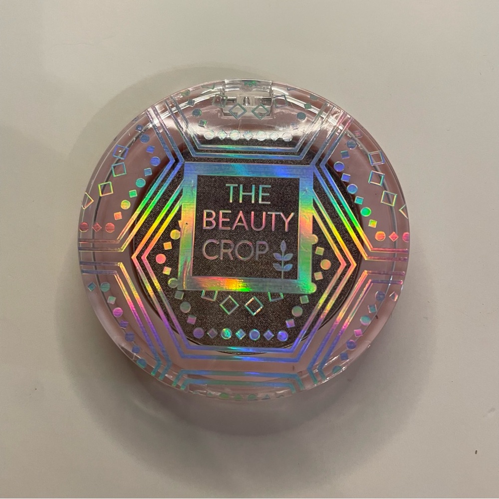 Beauty Crop Eyeshadow